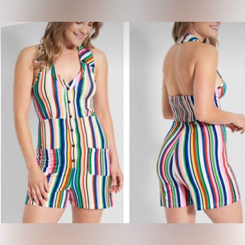 Modcloth Having Sun Fun On the Boardwalk Rainbow Stripe Halter Neck Romper Sz MD
